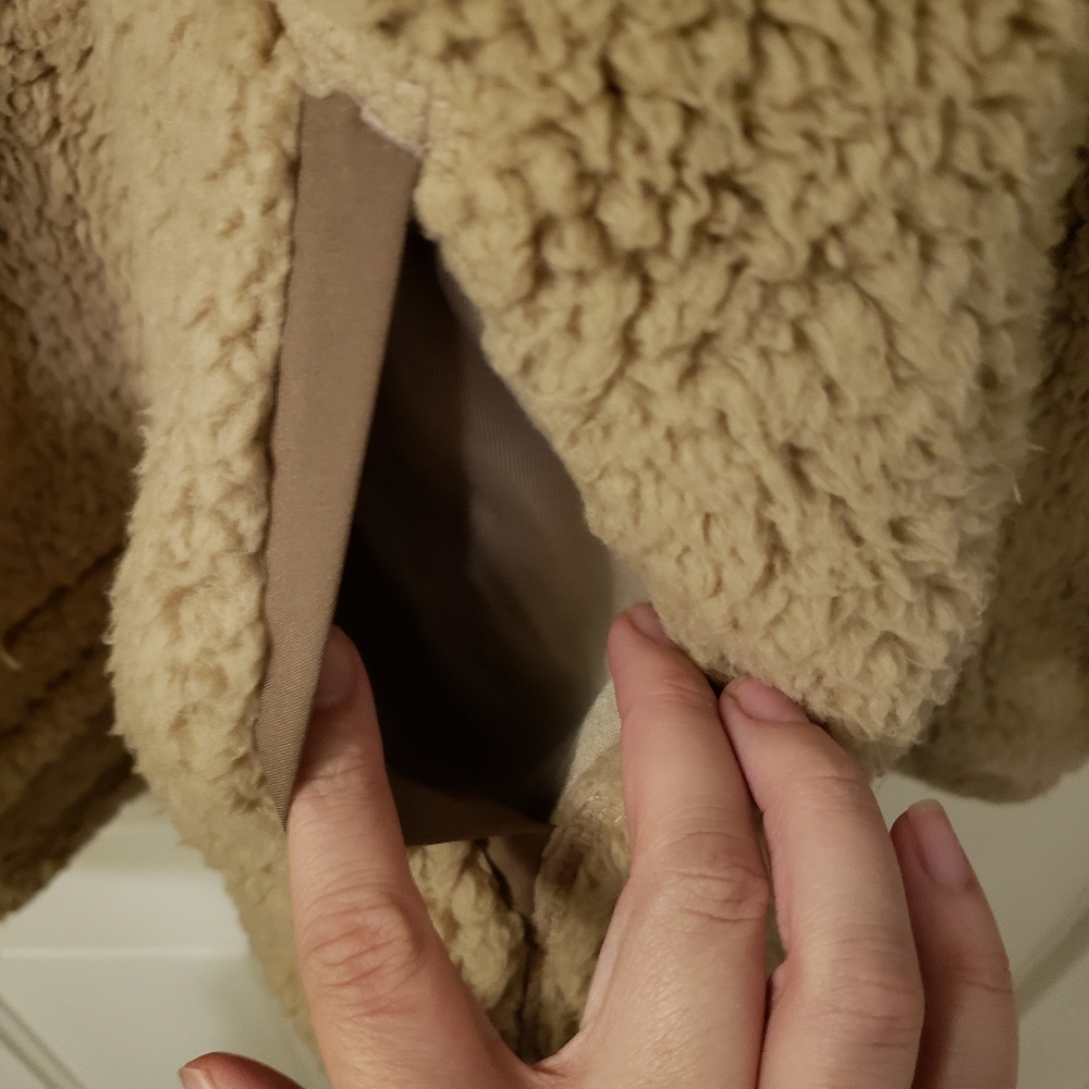 SO Sherpa Teddy Bear Fleece - Picture 4 of 10